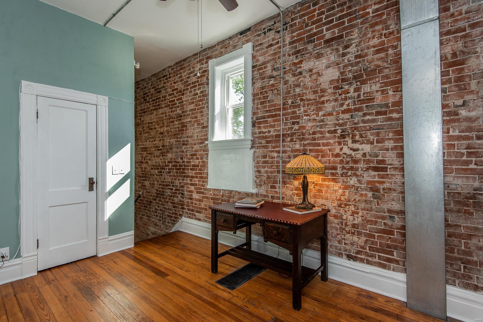 Scullins John - Residential