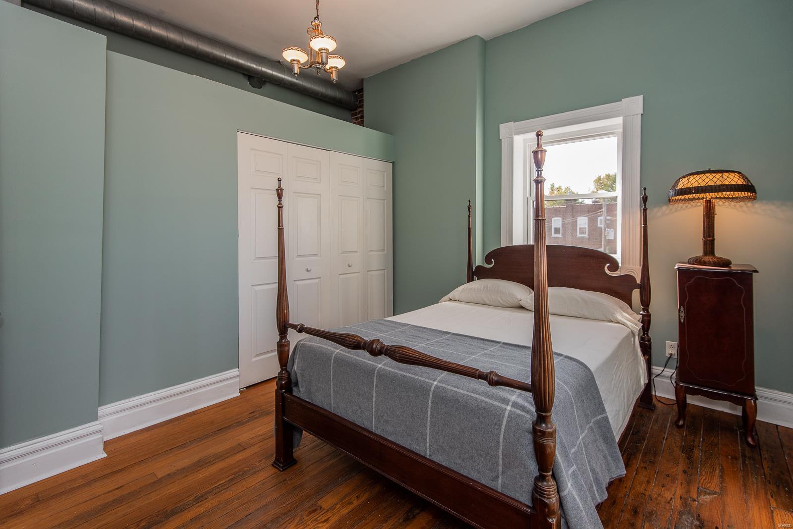 Scullins John - Residential