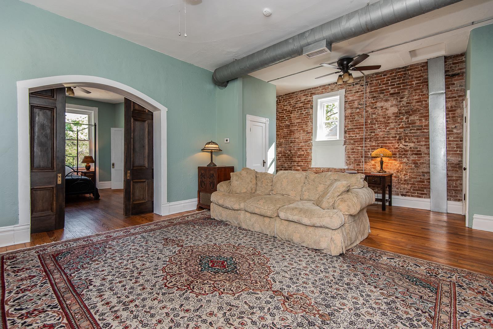 Scullins John - Residential