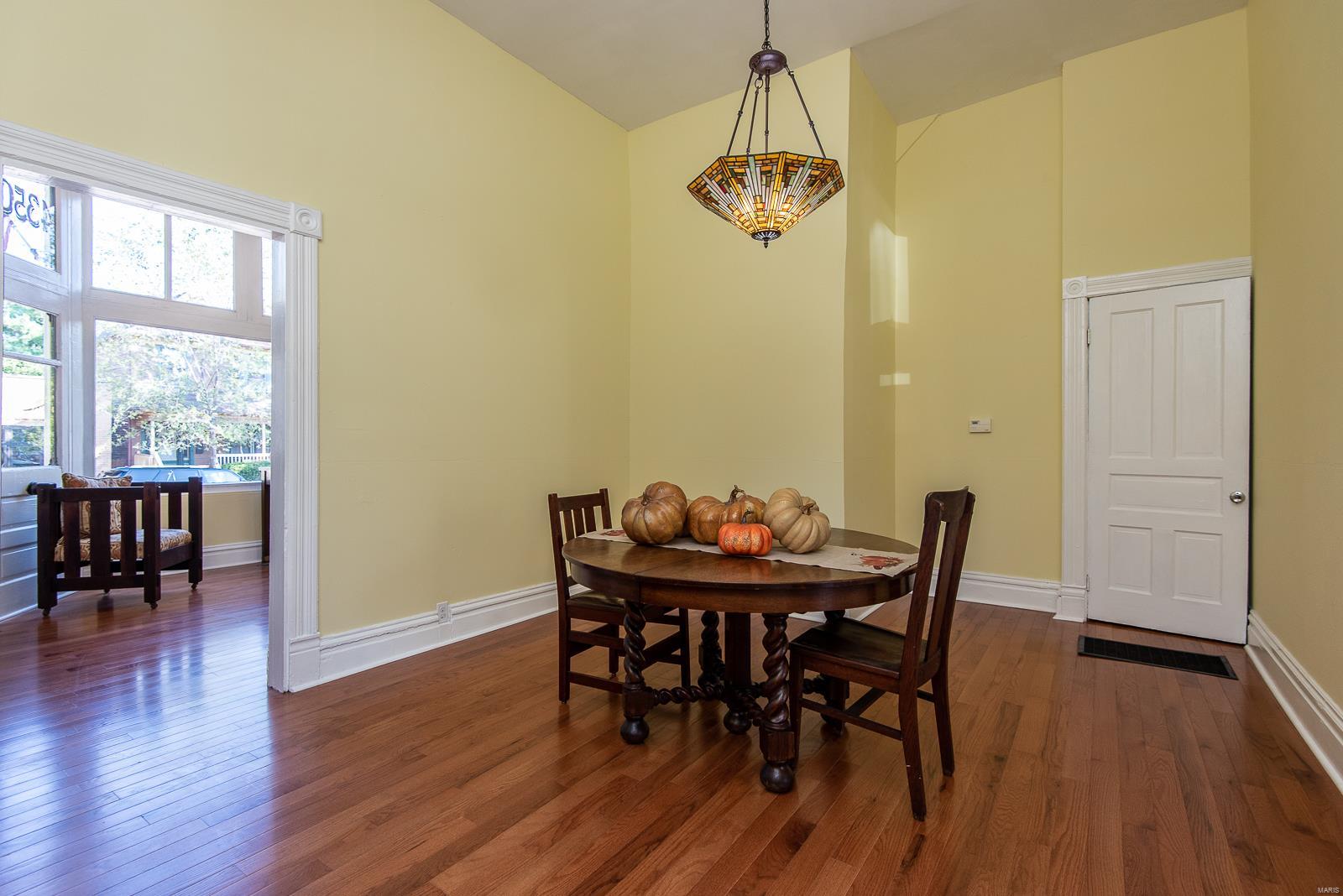 Scullins John - Residential