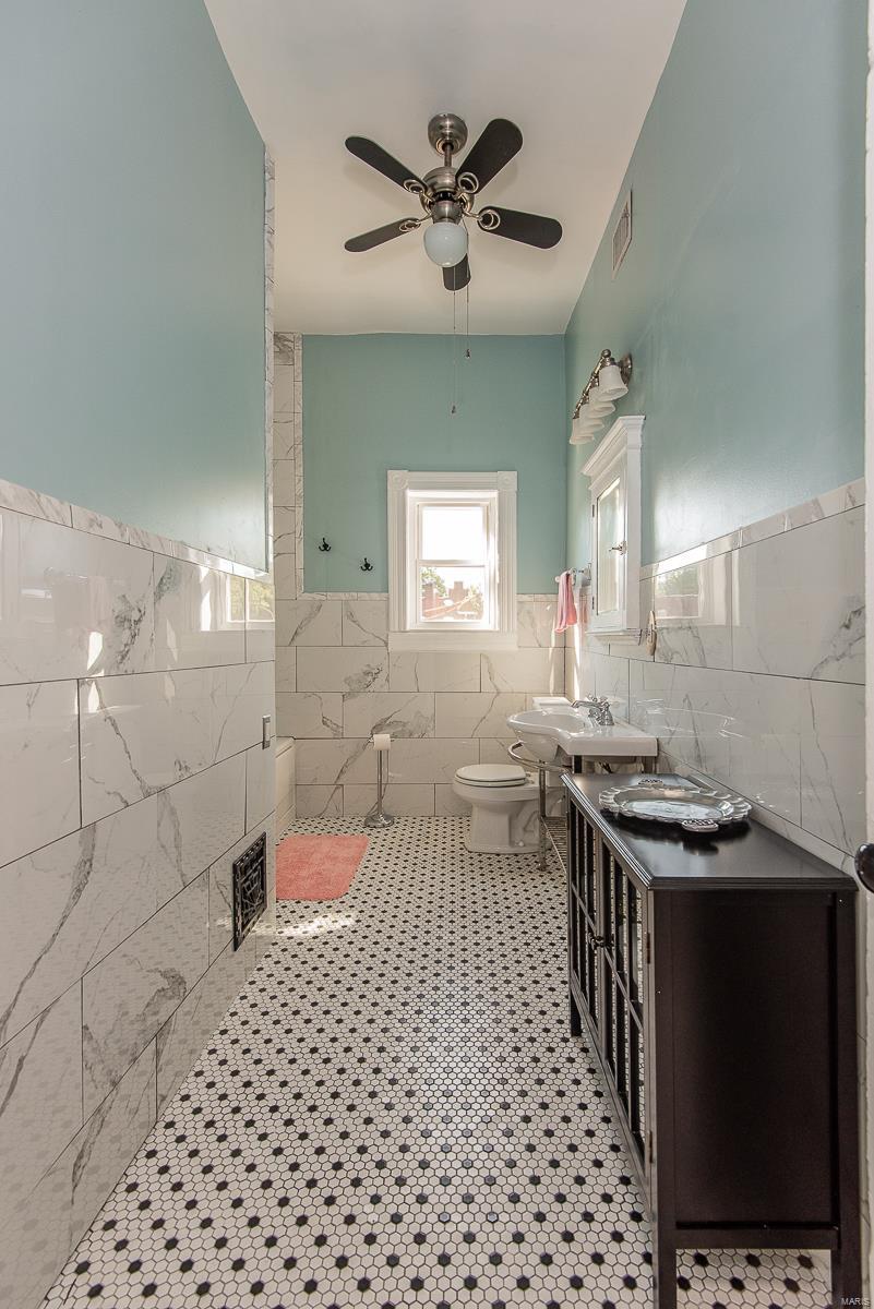 Scullins John - Residential