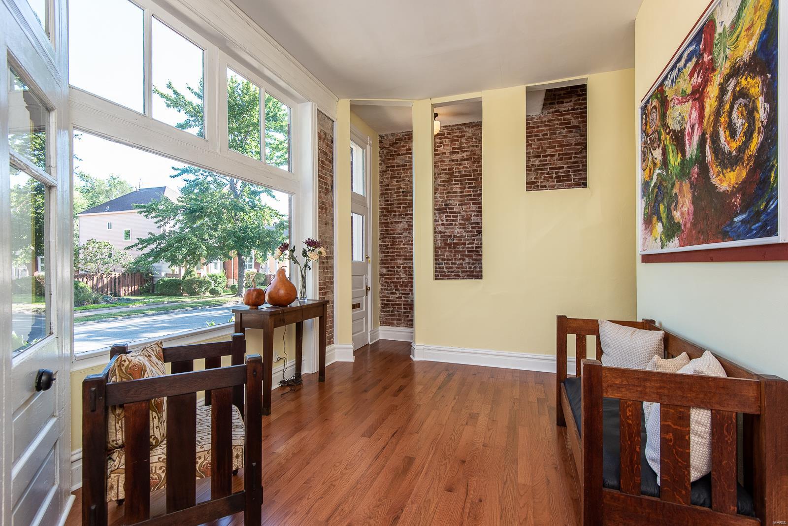 Scullins John - Residential