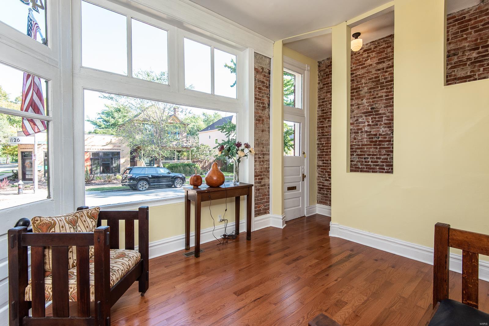 Scullins John - Residential