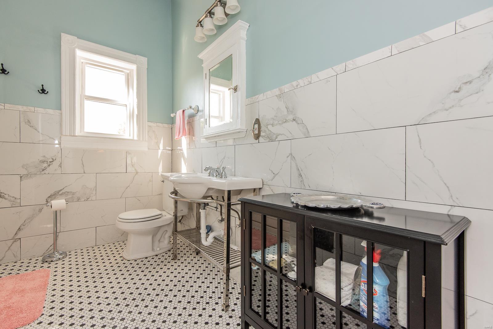 Scullins John - Residential