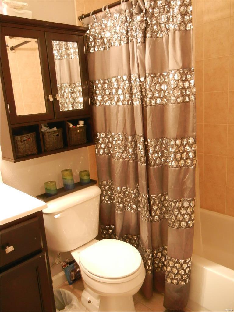 Clarkson Twnhms - Residential