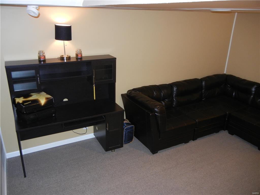 Clarkson Twnhms - Residential