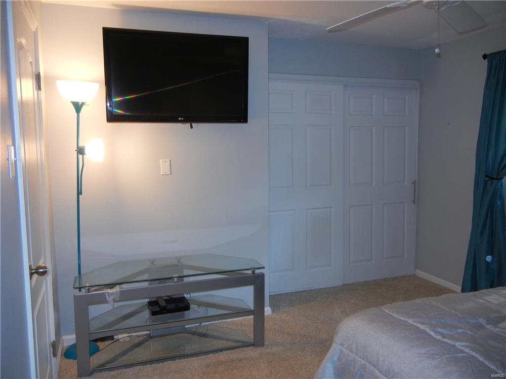 Clarkson Twnhms - Residential