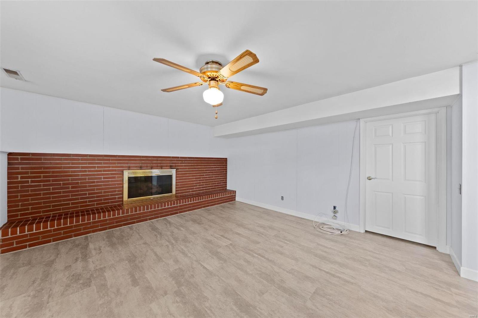 Honeysuckle Hill 1 - Residential