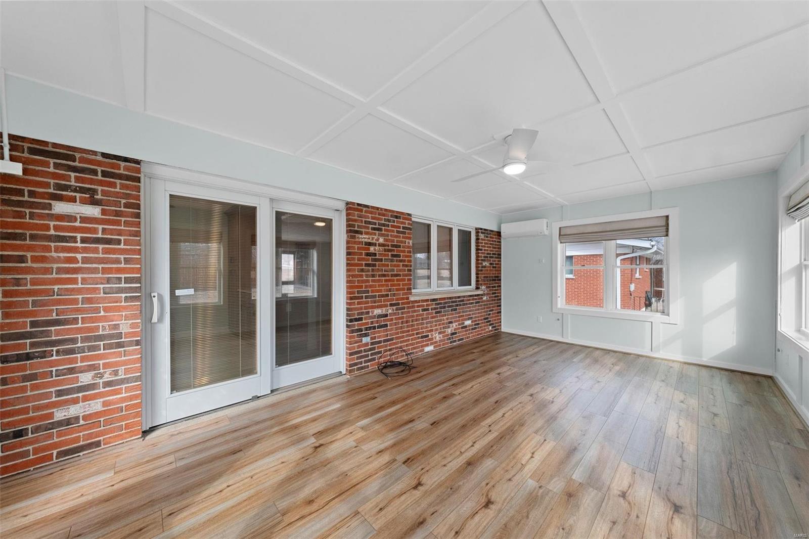 Honeysuckle Hill 1 - Residential