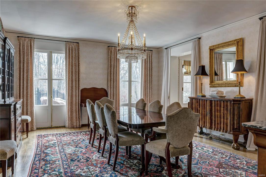 Von Schrader Estate - Residential