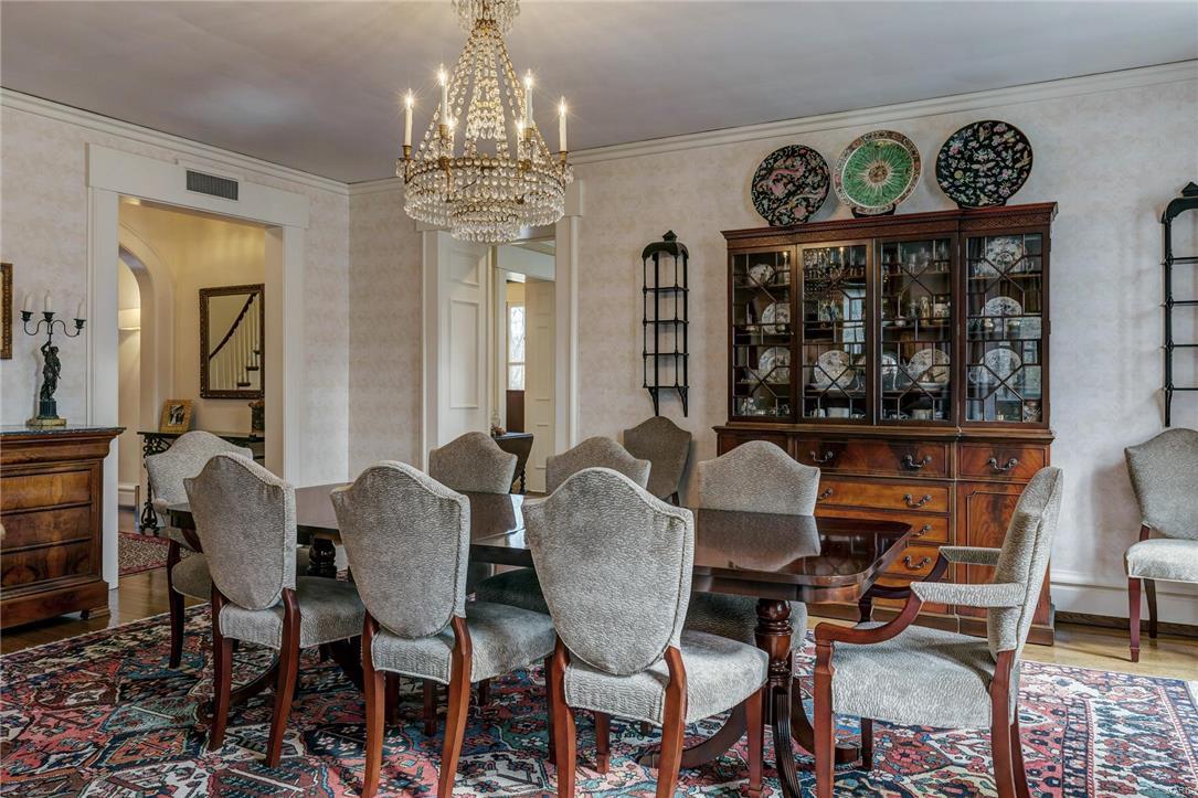 Von Schrader Estate - Residential