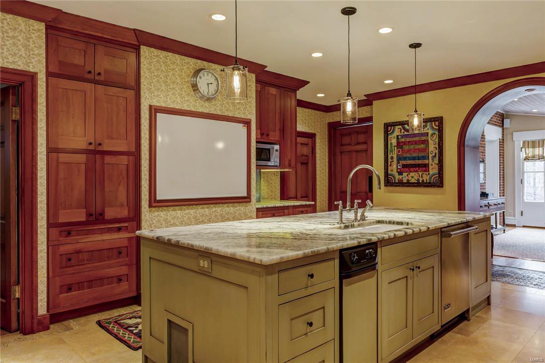 Von Schrader Estate - Residential