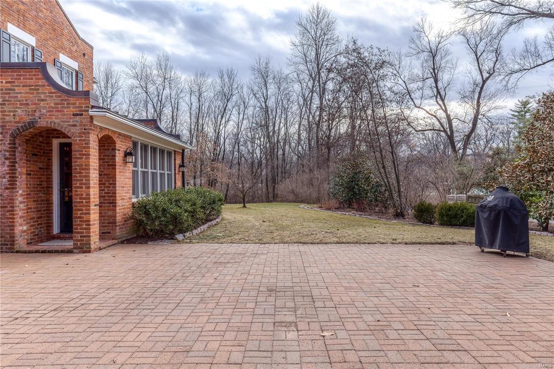 Von Schrader Estate - Residential