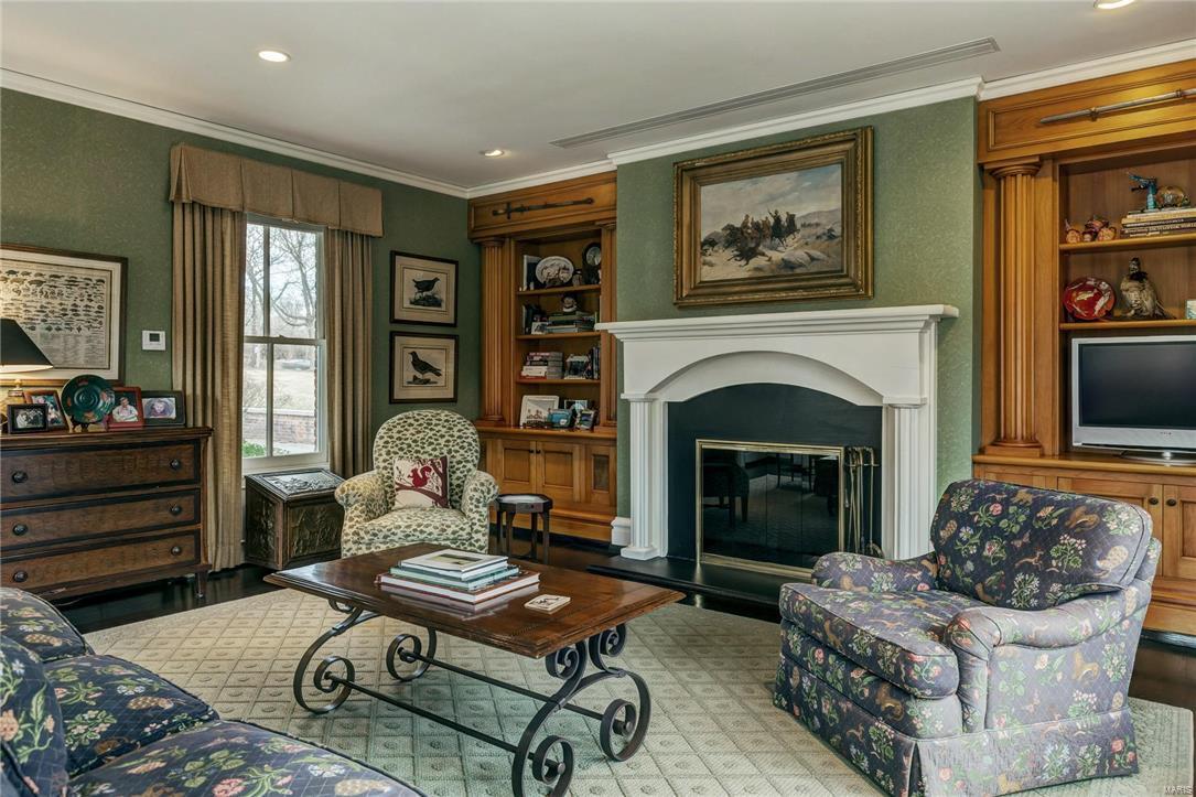 Von Schrader Estate - Residential