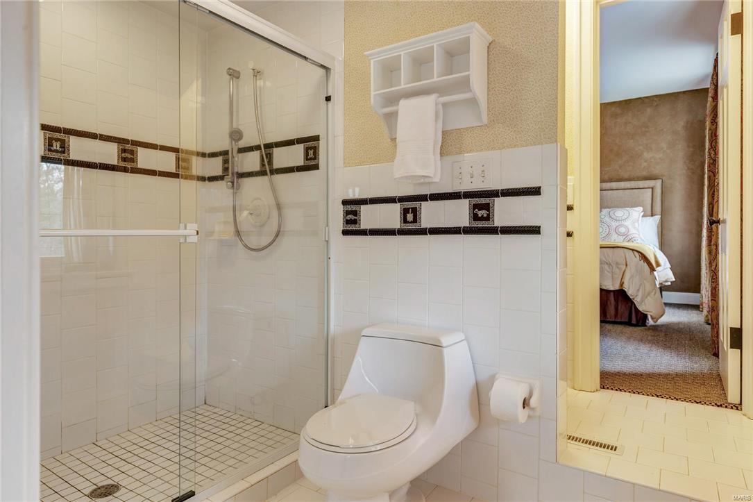 Von Schrader Estate - Residential