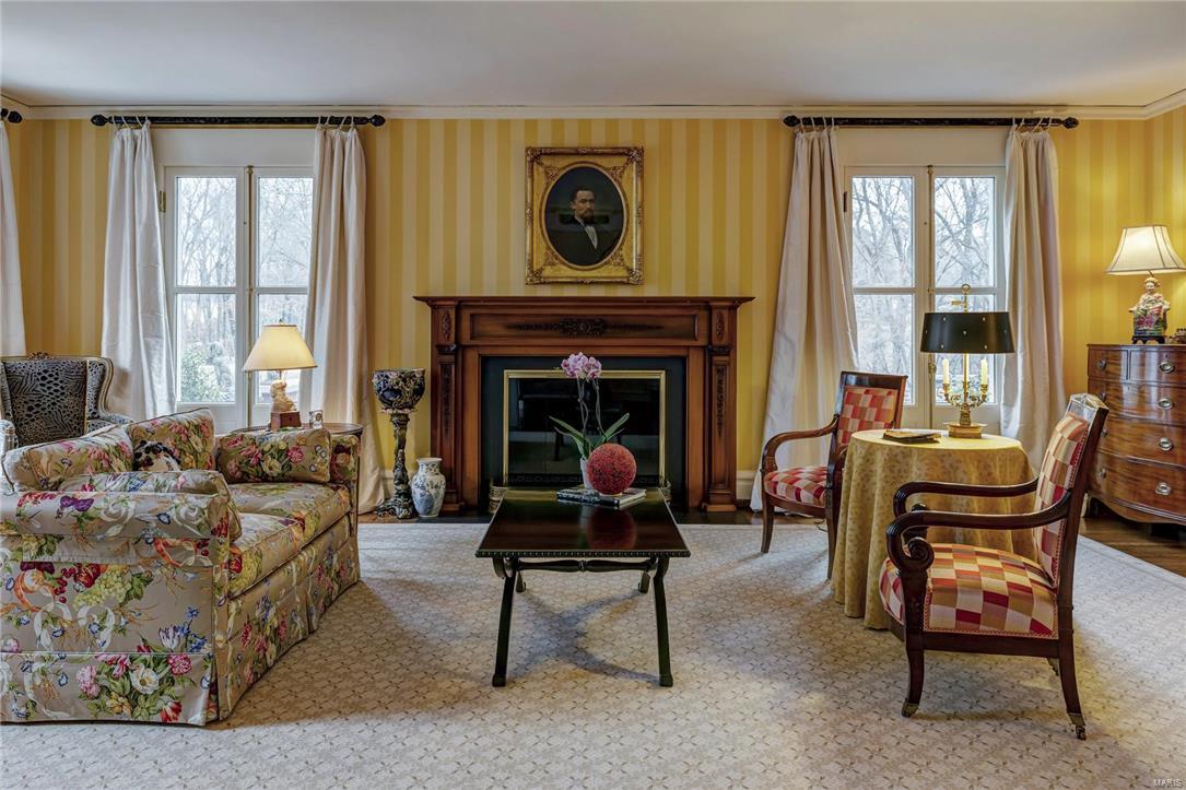 Von Schrader Estate - Residential