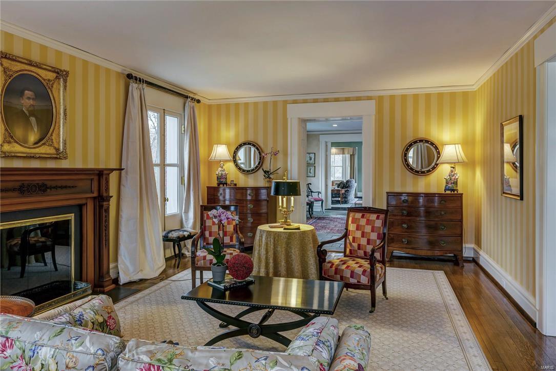 Von Schrader Estate - Residential