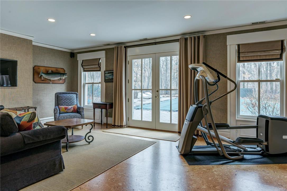 Von Schrader Estate - Residential