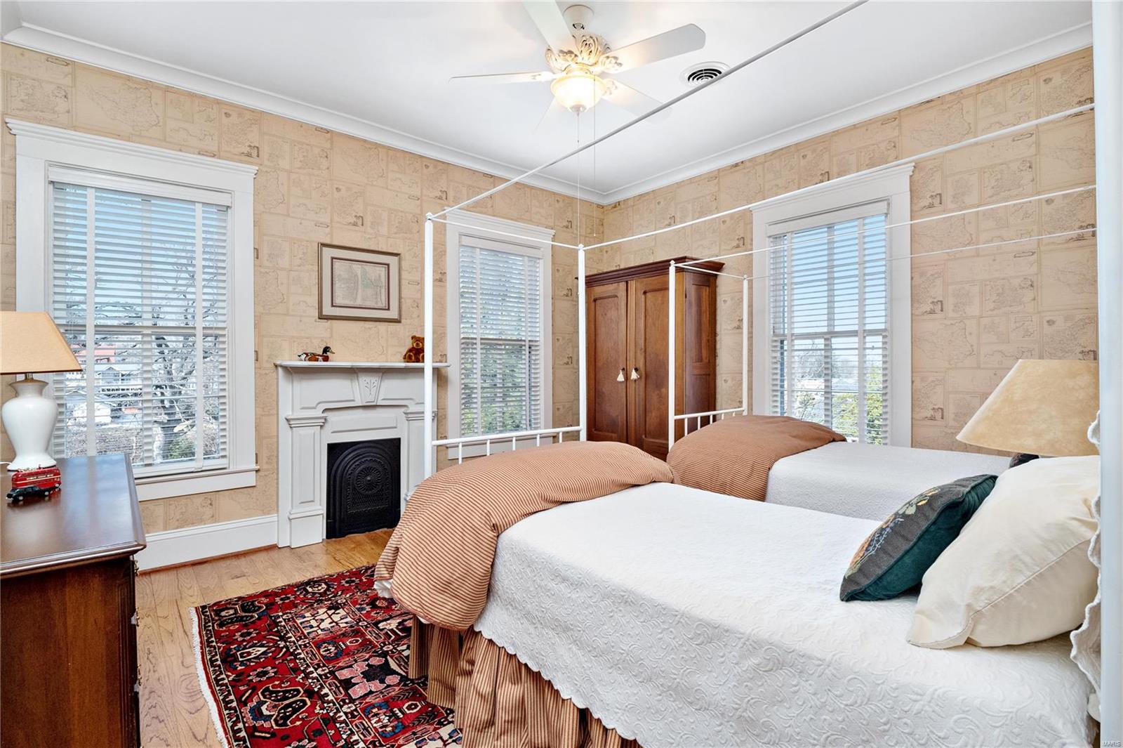 Sarpy Tract - Residential