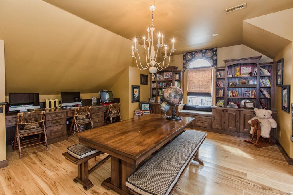 Eagle Crest Estates - Residential