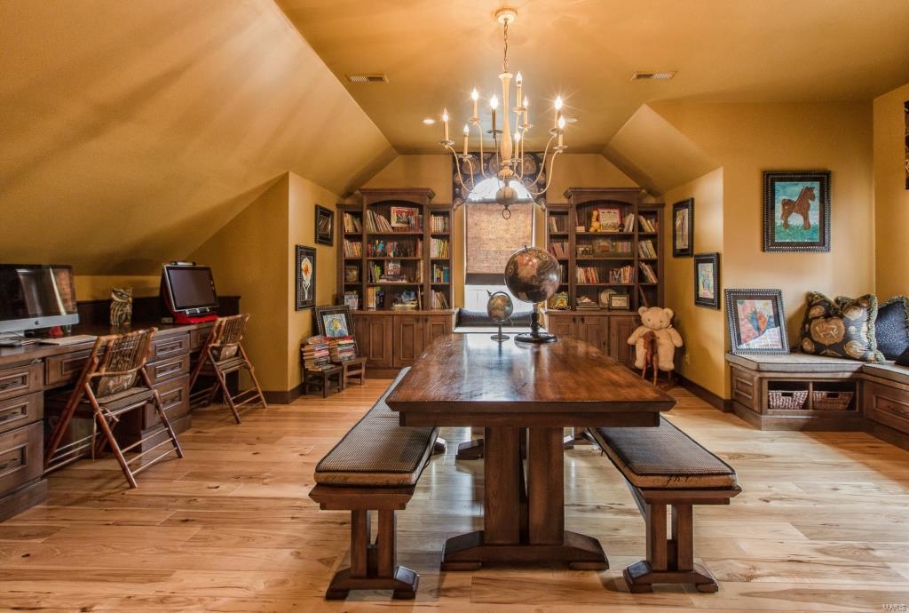 Eagle Crest Estates - Residential