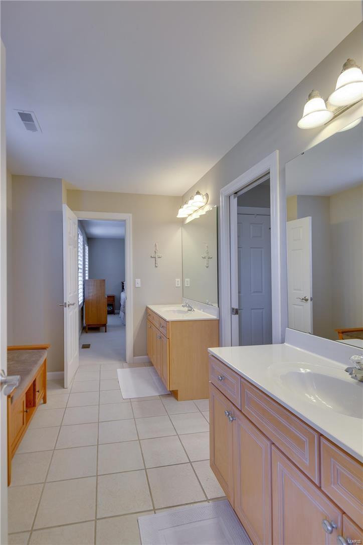 Anton Place - Residential