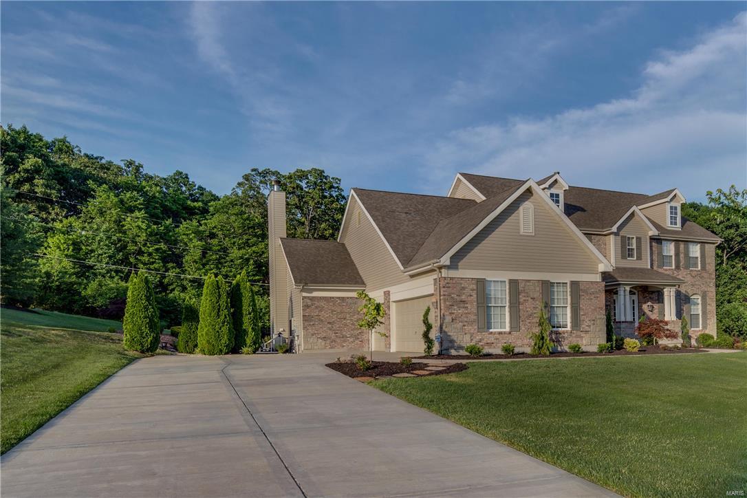 Anton Place - Residential