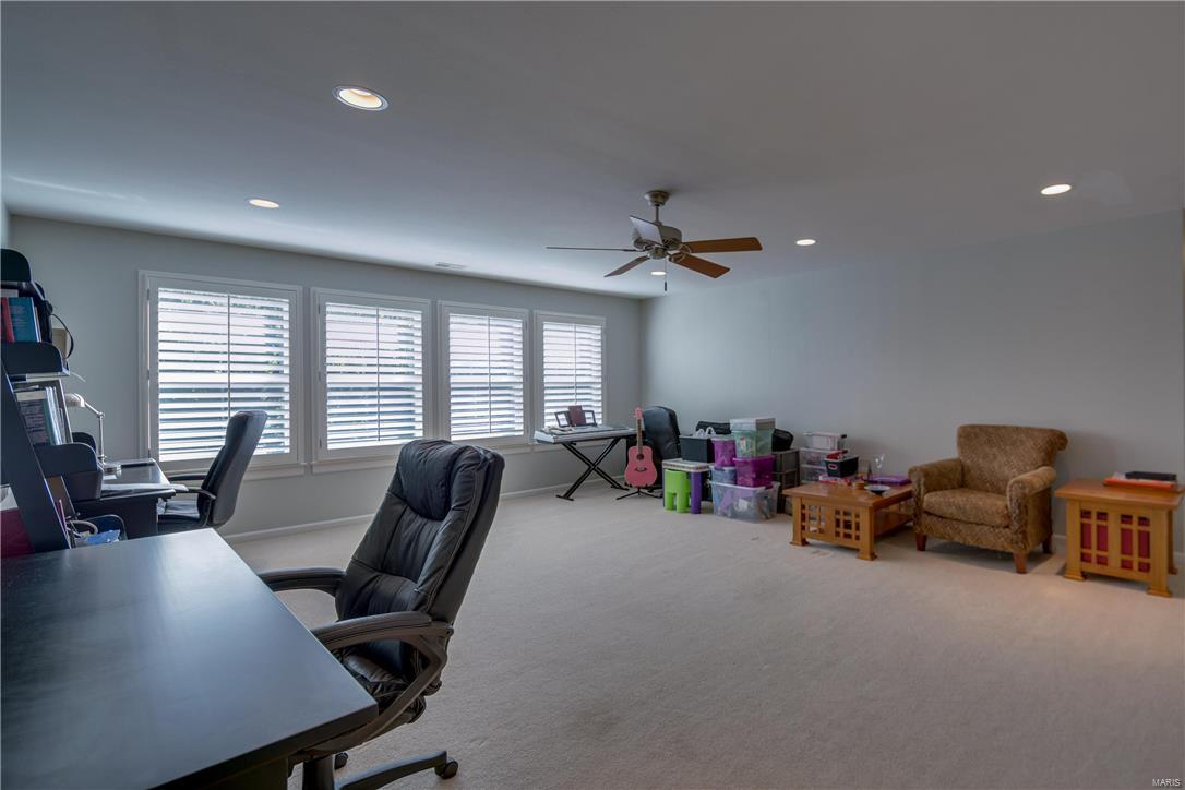 Anton Place - Residential