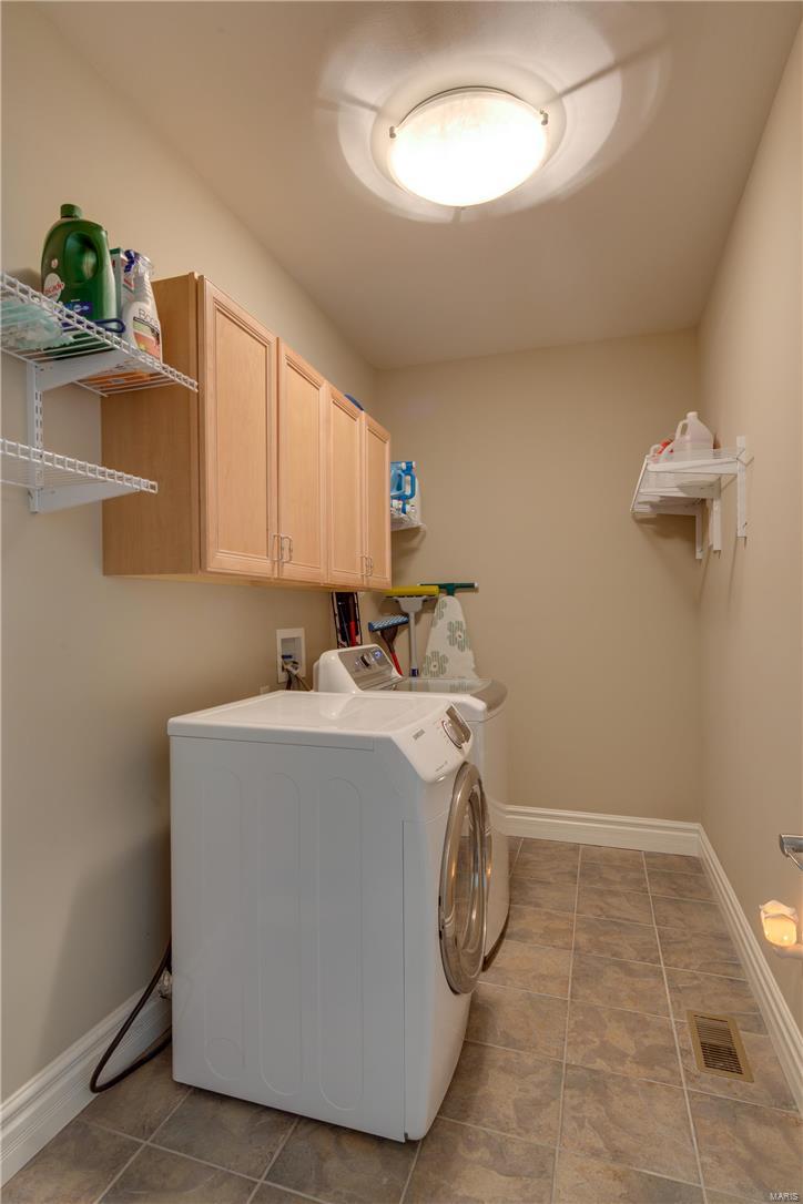 Anton Place - Residential