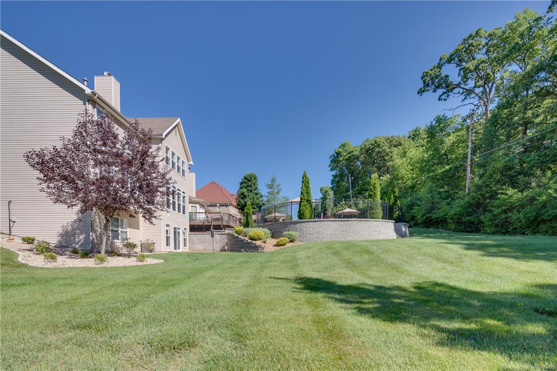 Anton Place - Residential