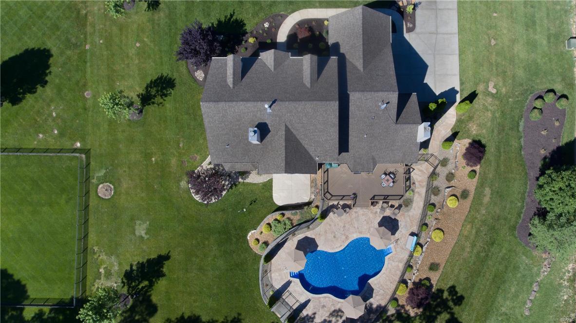 Anton Place - Residential