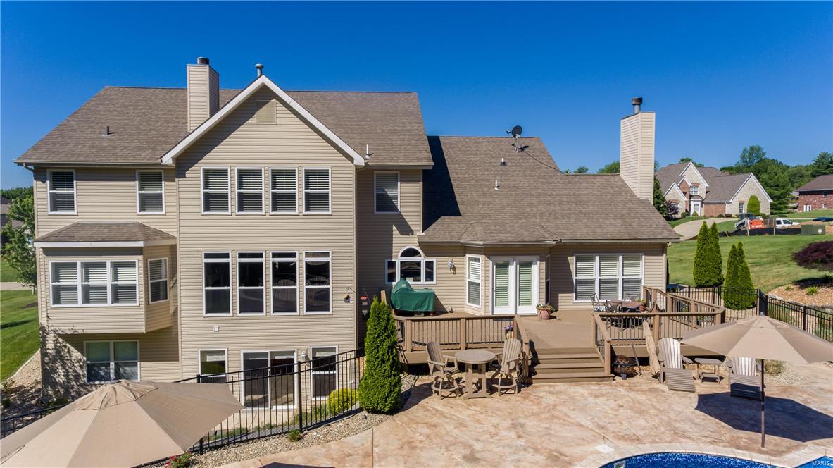 Anton Place - Residential