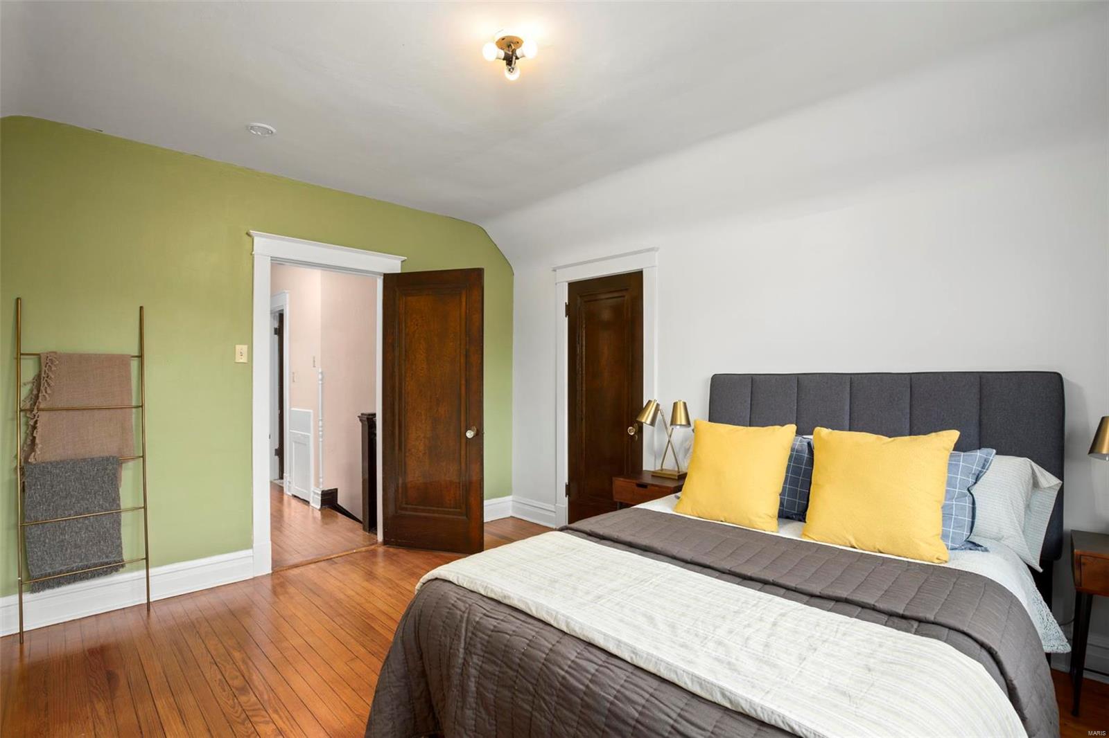 Von Drehles Add - Residential