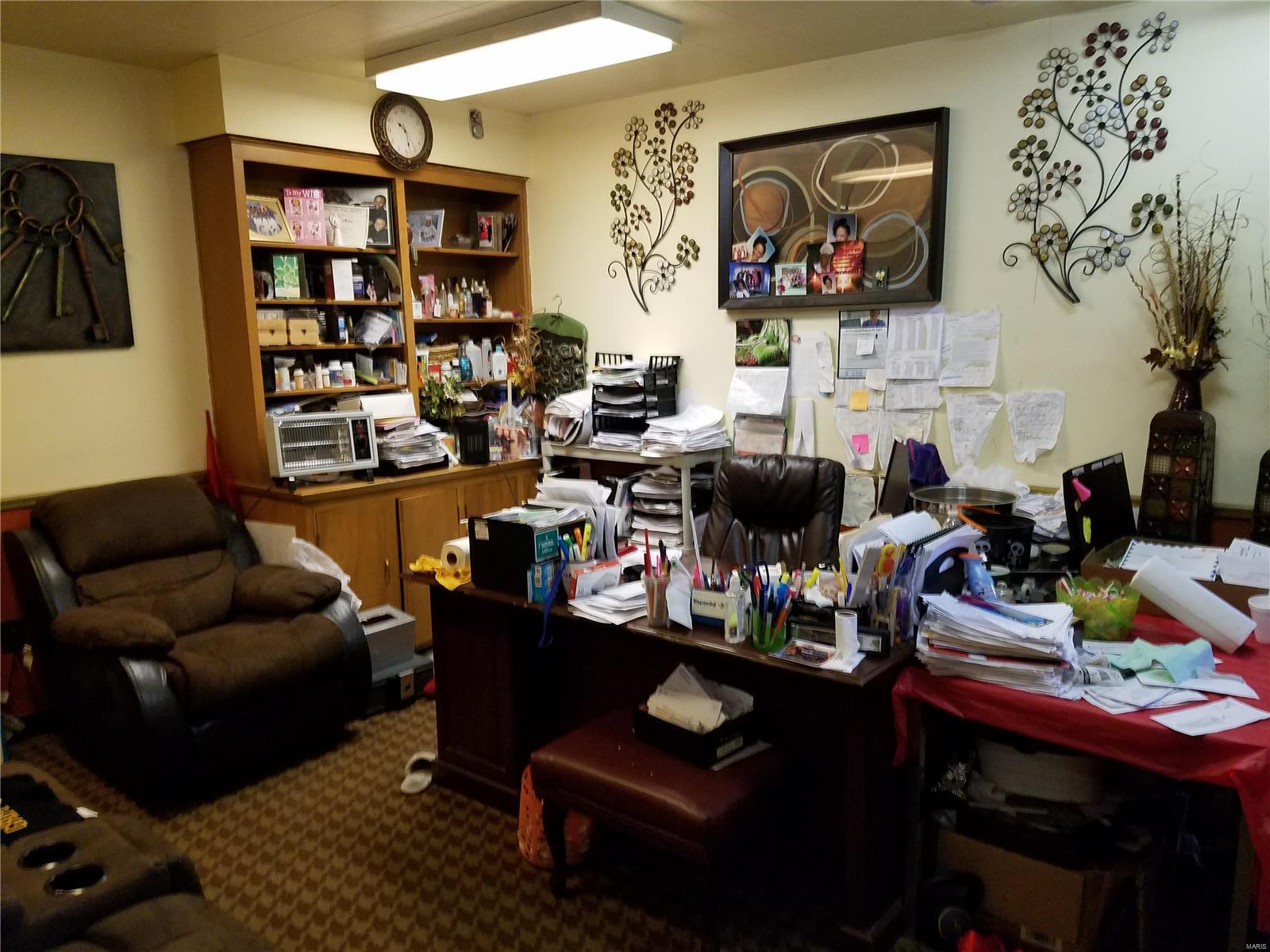 Richmond Heights - Commercial Sale