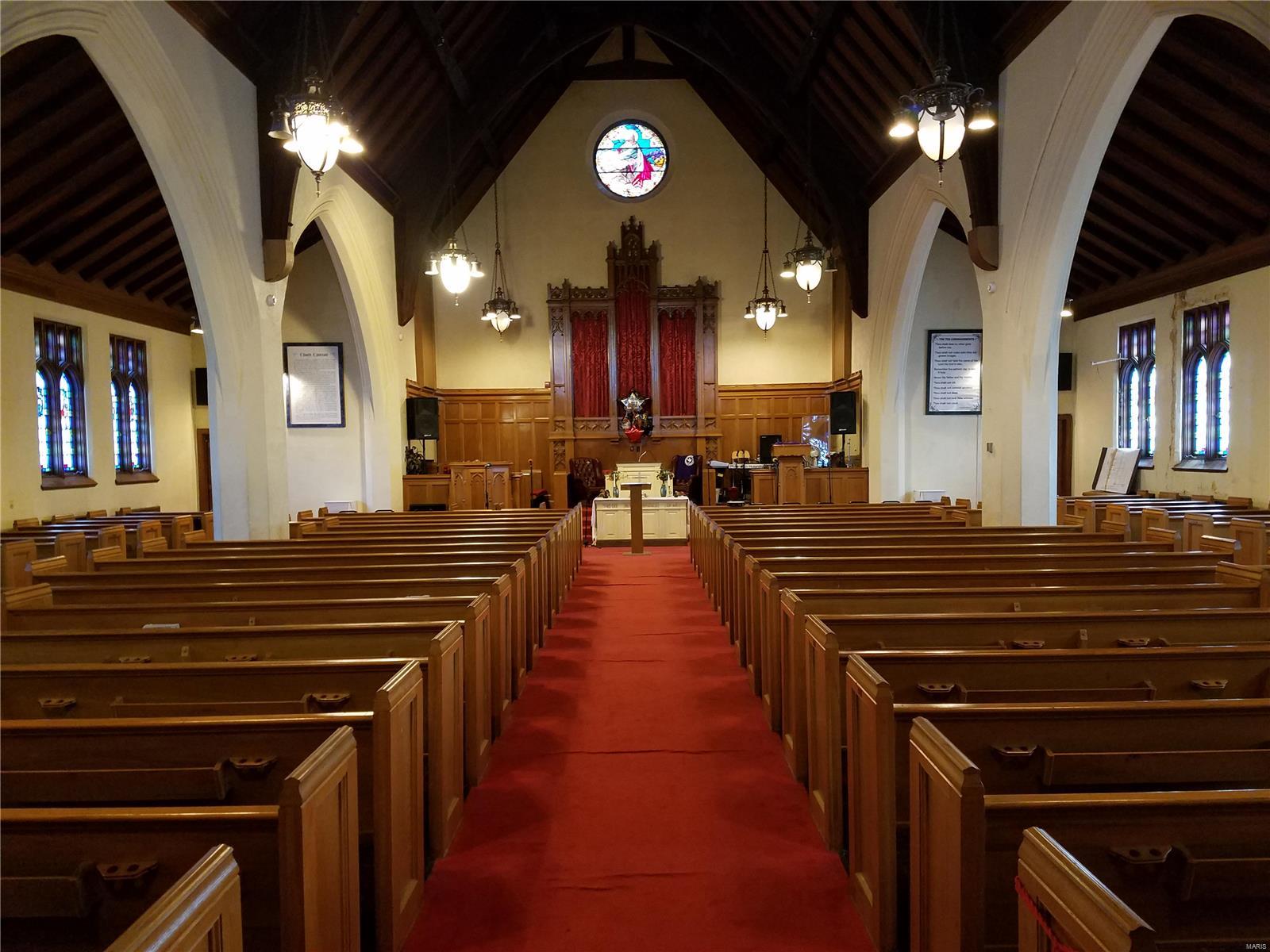 Richmond Heights - Commercial Sale