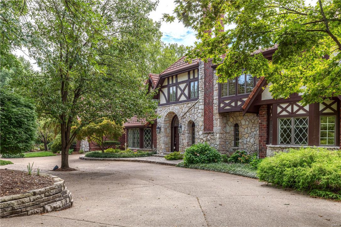 Village On Conway One - Residential