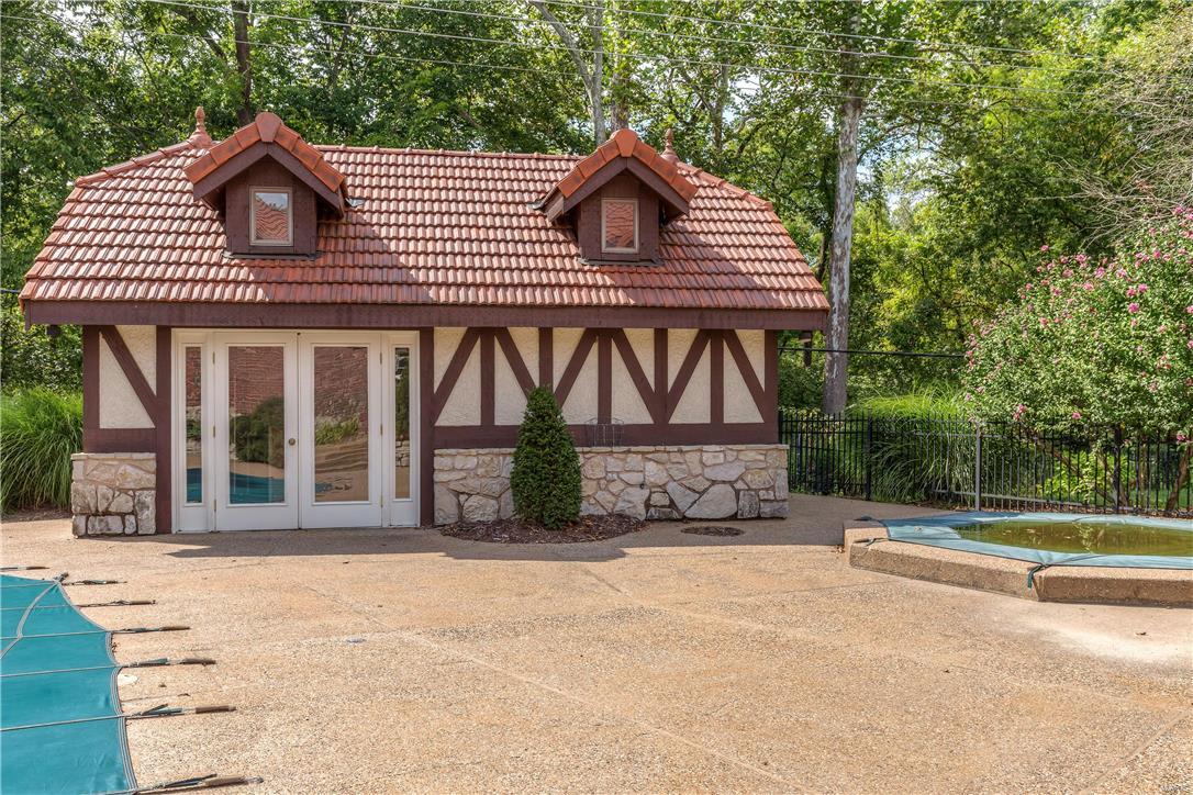 Village On Conway One - Residential