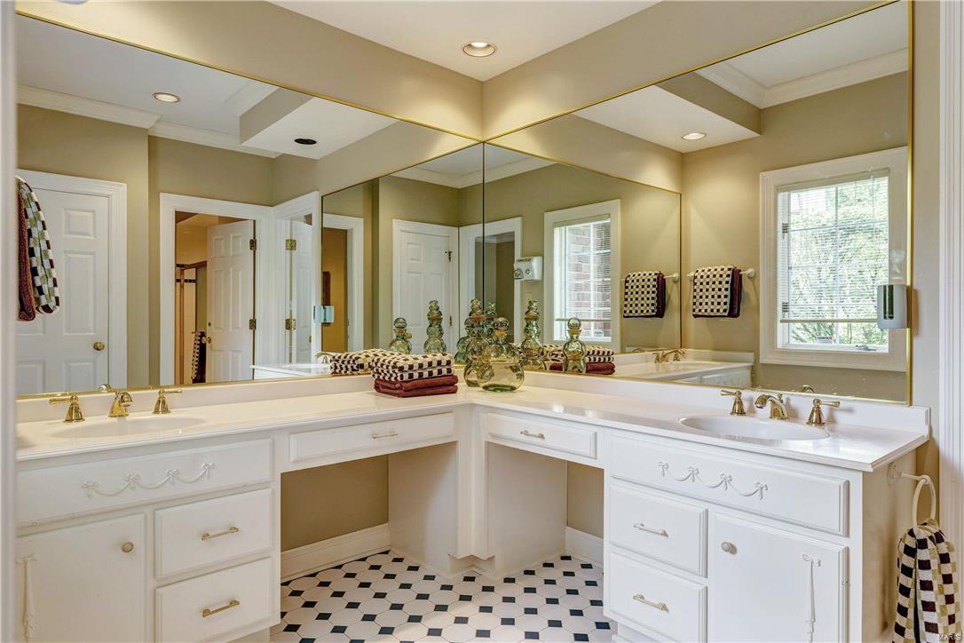 Village On Conway One - Residential