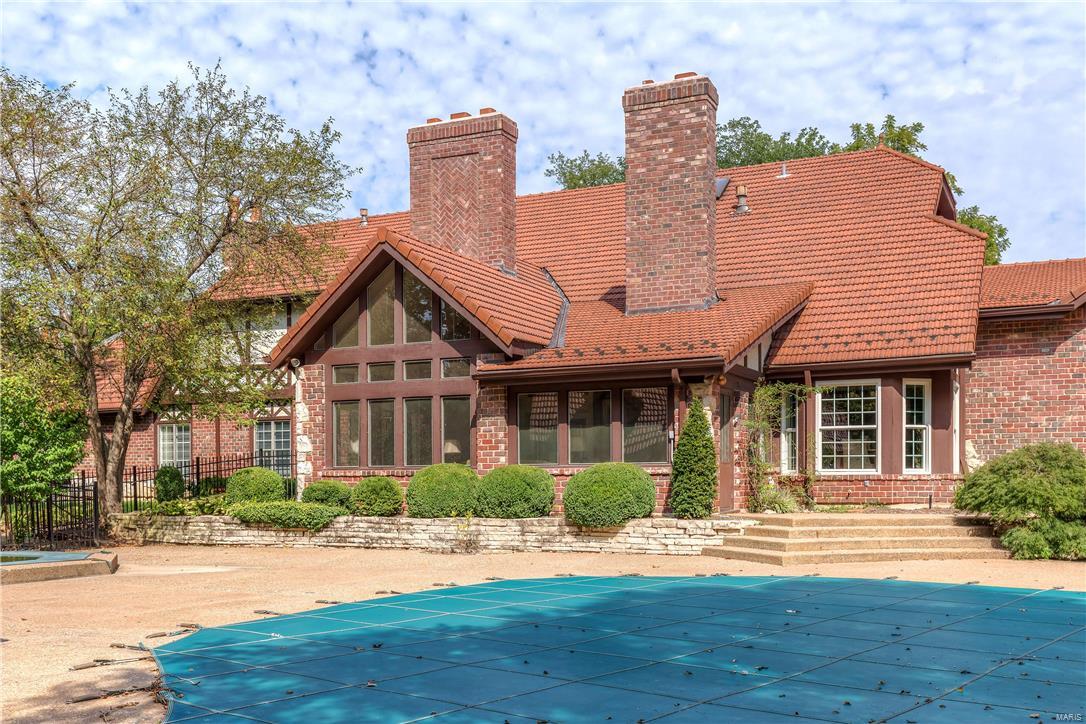 Village On Conway One - Residential