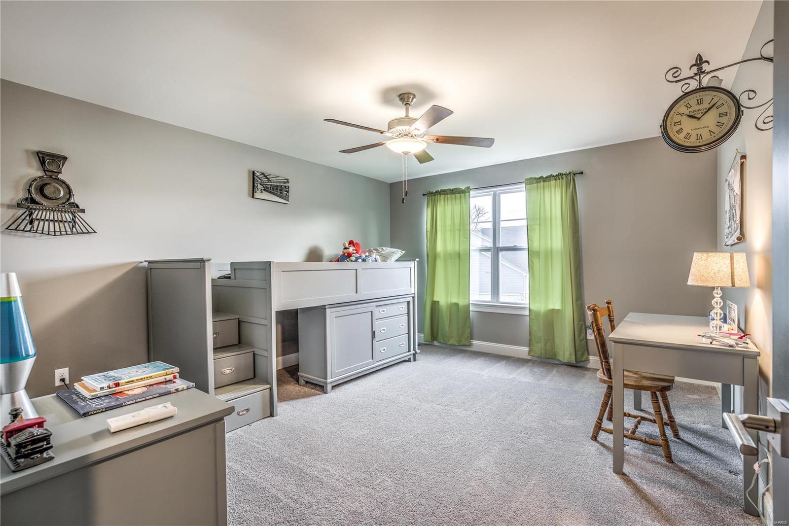 Bur Oaks - Residential