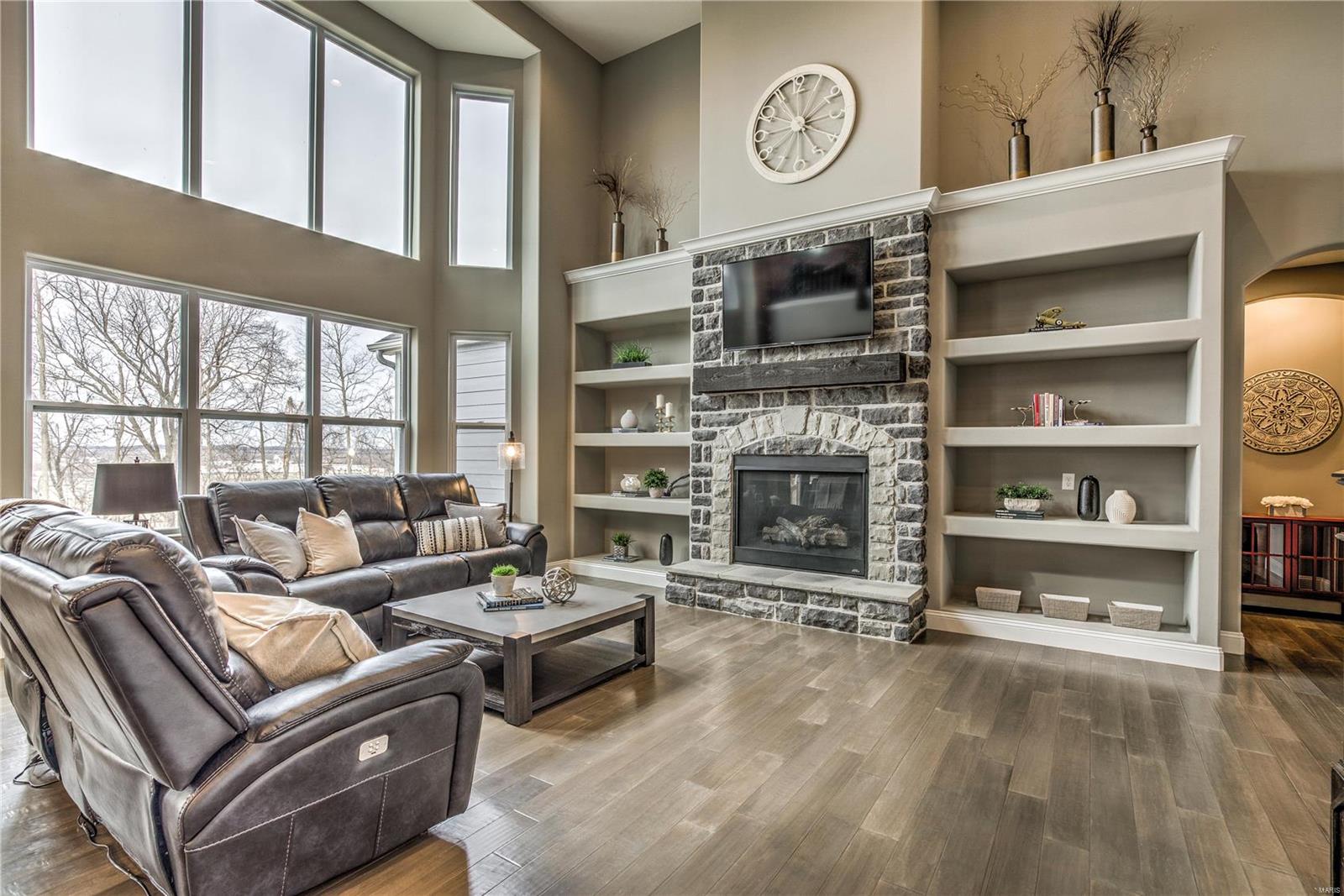 Bur Oaks - Residential