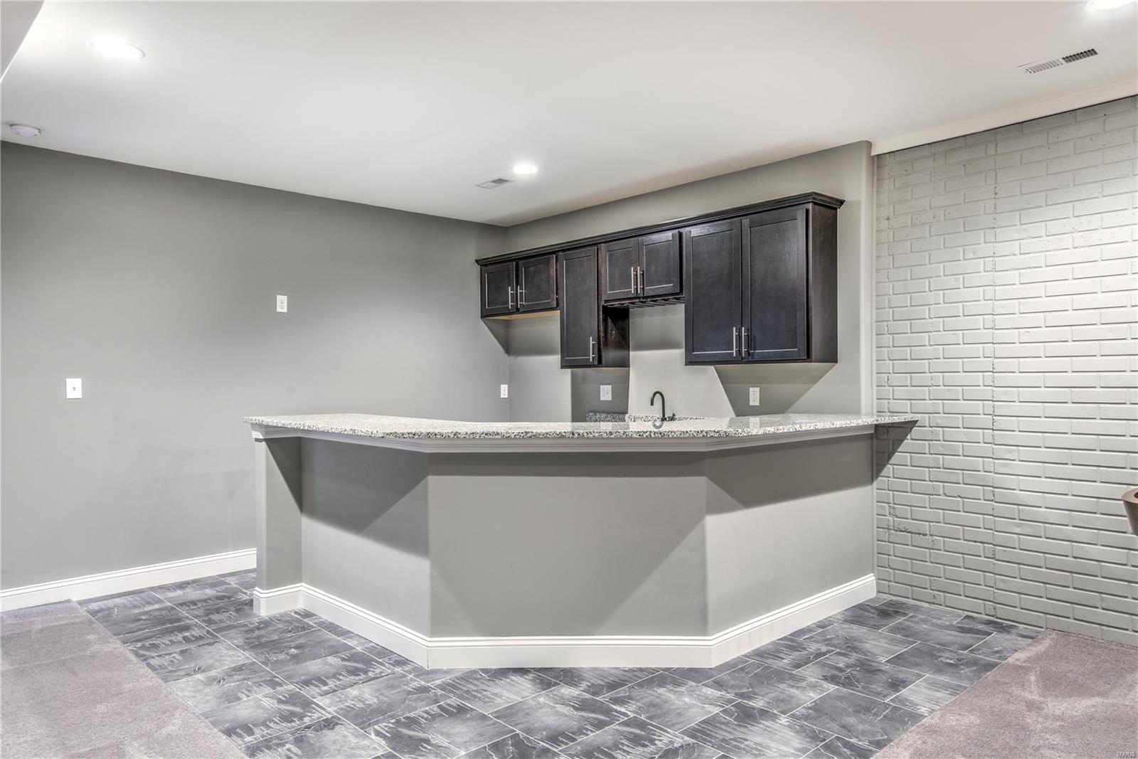 Bur Oaks - Residential