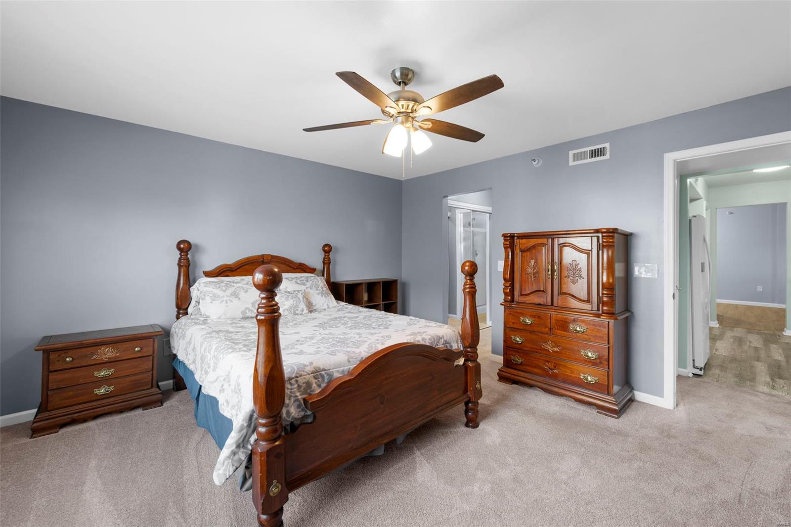 Whitehall Place Condo Ph - Residential