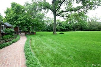 Bellerive Country Club Grounds - Residential