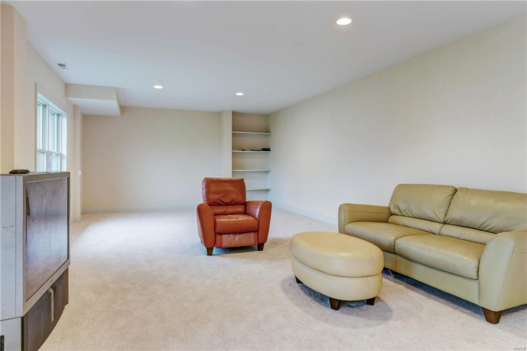 Devonworth - Residential