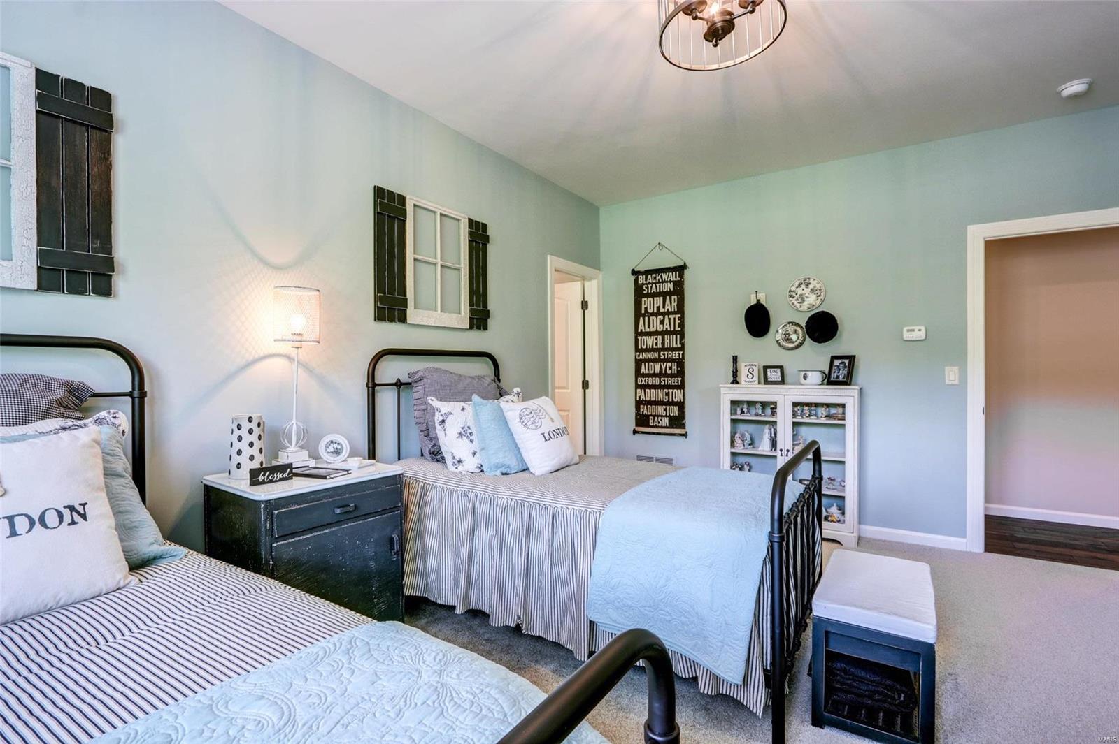 Madisons Place Two - Residential