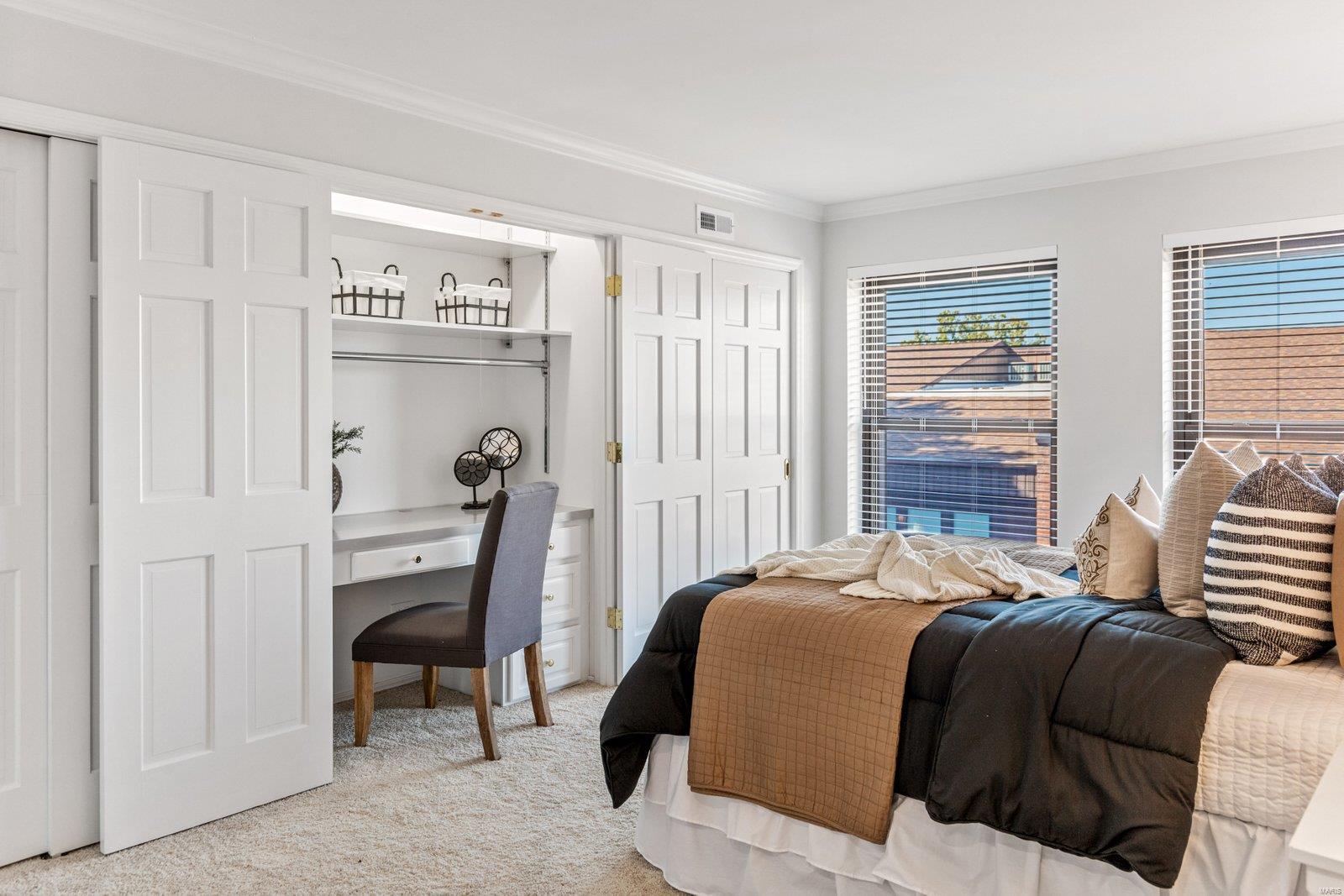 St Louis, Missouri 63141, United States, 2 Bedrooms Bedrooms, ,2 BathroomsBathrooms,Residential,Pending,45949