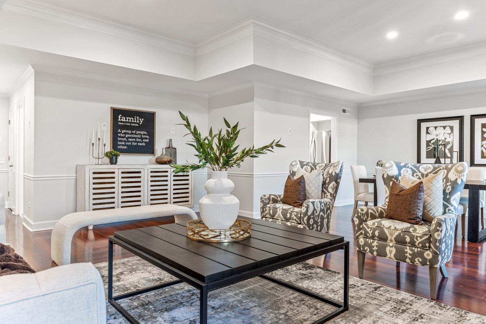 St Louis, Missouri 63141, United States, 2 Bedrooms Bedrooms, ,2 BathroomsBathrooms,Residential,Pending,45949