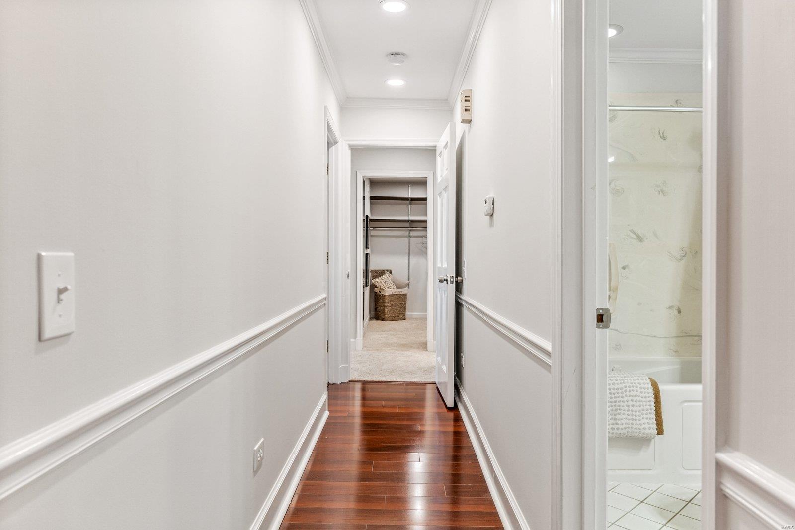 St Louis, Missouri 63141, United States, 2 Bedrooms Bedrooms, ,2 BathroomsBathrooms,Residential,Pending,45949