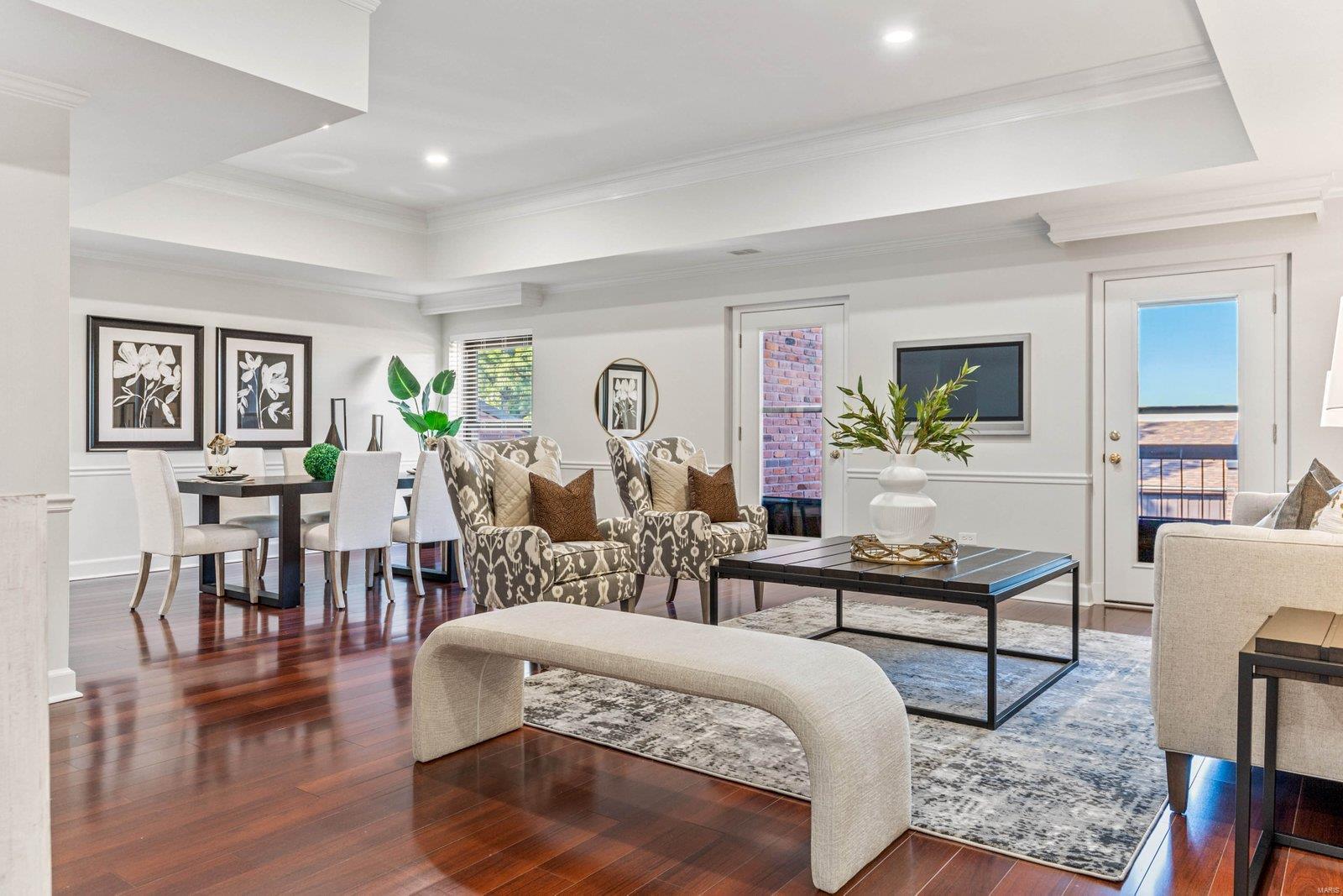 St Louis, Missouri 63141, United States, 2 Bedrooms Bedrooms, ,2 BathroomsBathrooms,Residential,Pending,45949